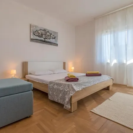 Apartman In 41525 Dramalj