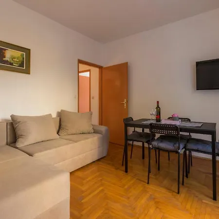 In 41525 Apartman