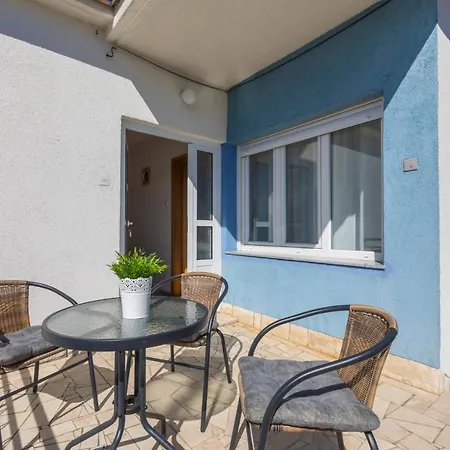 Apartman In 41525