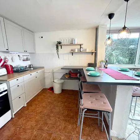 In 41525 Apartman