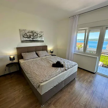 In 41525 Apartman *