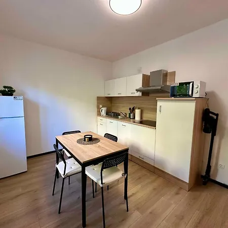 Appartement In 41525